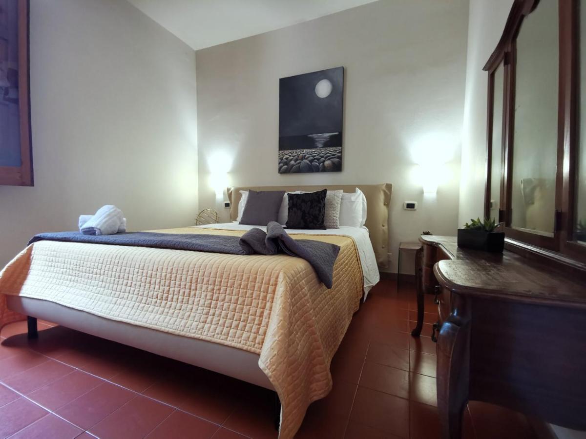 Villa La Lumia B&B Suites & Apartments Агридженто Экстерьер фото